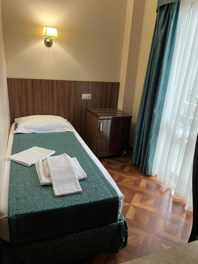 Guest House Ritsa Gagra Ngoại thất bức ảnh