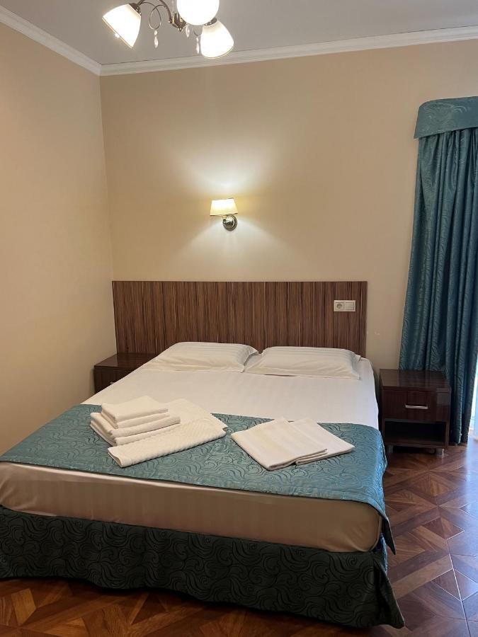 Guest House Ritsa Gagra Ngoại thất bức ảnh
